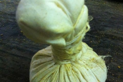 Herbal bundles prepared for Manja Kizhi treatment